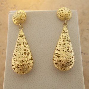 Gold Basket Weave Dangle Earrings
